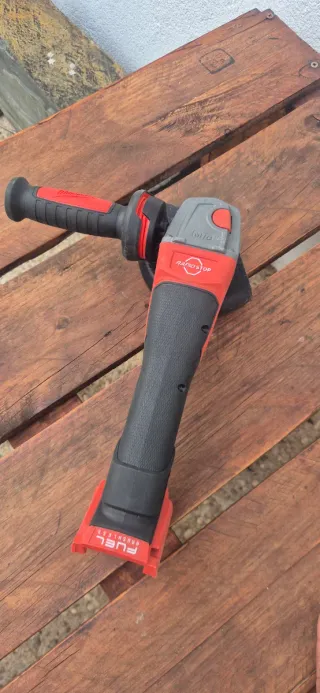 Radial Milwaukee Fuel M18