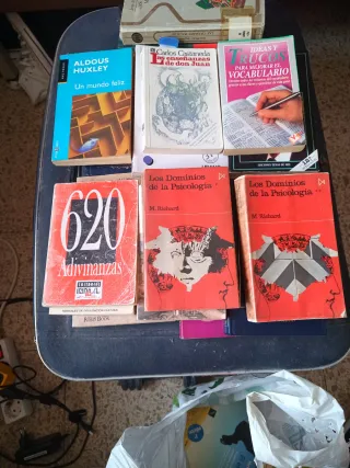 Libros de autoayuda, espiritualidad, ciencia ficci