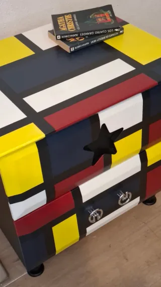 Cómoda mini Mondrian Diseño Único