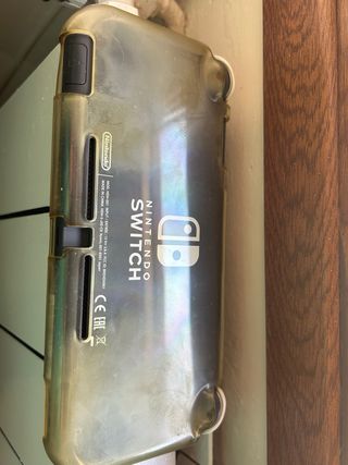 Nintendo Switch Lite Gris + Carcasa Protectora