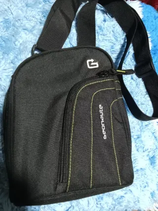 Bolso bandolera Geonaute negro