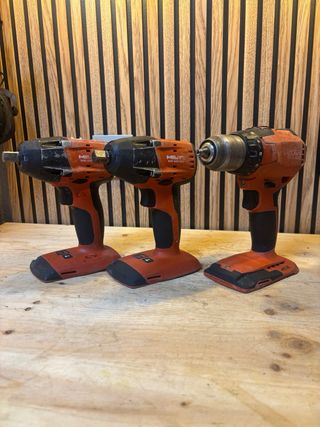 2 x Hilti AT6 A22 Llave impacto 1x Hiti SF 4
