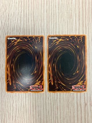 2x Teschio Evocato Toon Olografiche Yu Gi Oh!