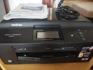 Impresora Brother DCP-J725DW WiFi Poco Uso