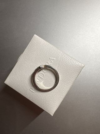 Anillo Pandora Corazones Brillantes