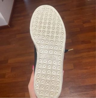 Zapatillas Puma Niña Negras y Doradas