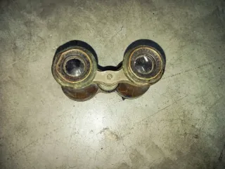 Binocolo antico in ottone