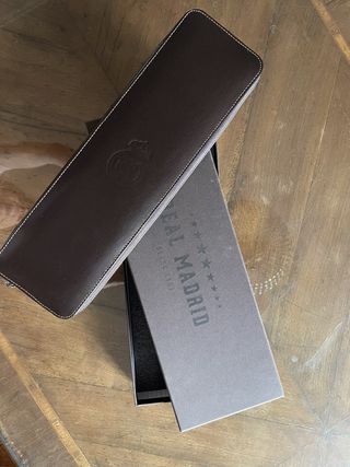 Estuche Viaje Corbata Cuero Real Madrid
