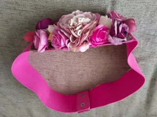 Cinturón elástico fucsia con flores