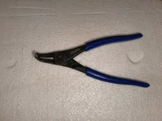 Irimo. Alicates para anillos interiores.