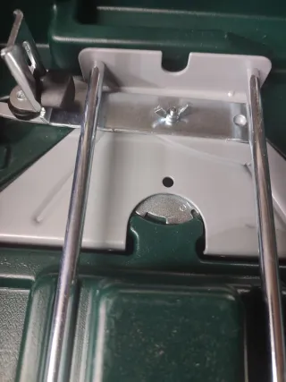 Fresadora Bosch POF 1400 ACE + Maletín