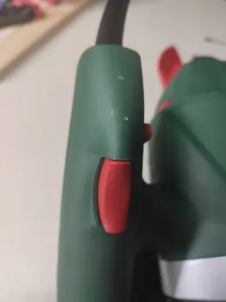 Fresadora Bosch POF 1400 ACE + Maletín