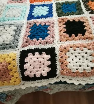 Coperta in lana fatta a mano