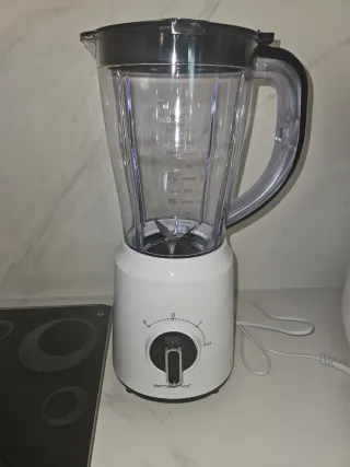 Batidora de pie blanca NUEVA