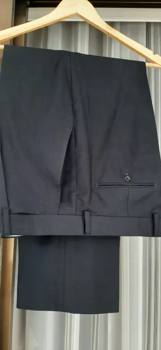 Lote 2 Pantalones Caballero T. 48 Azul y Negro