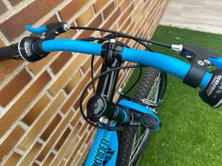 Bicicleta ROCKRIDER 500 Btwin 24 AllTerrain