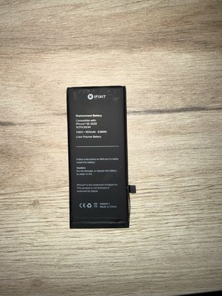 Batteria iFixit iPhone SE 2020 1821mAh