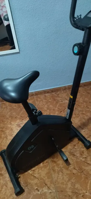 Bicicleta estática Essential