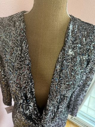 Vestido lentejuelas negro y plateado