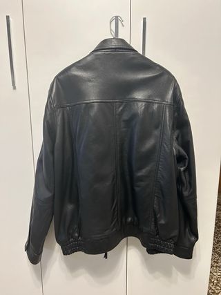 Chaqueta de cuero negra para hombre
