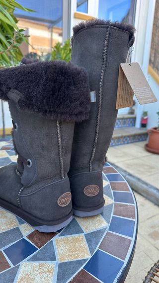 Botas altas EMU Australia talla 40