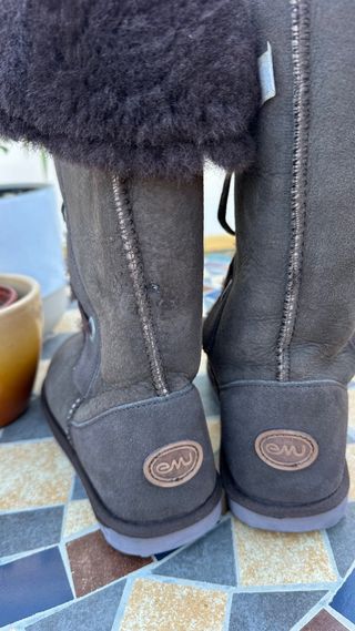 Botas altas EMU Australia talla 40