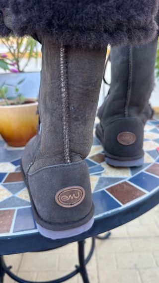 Botas altas EMU Australia talla 40