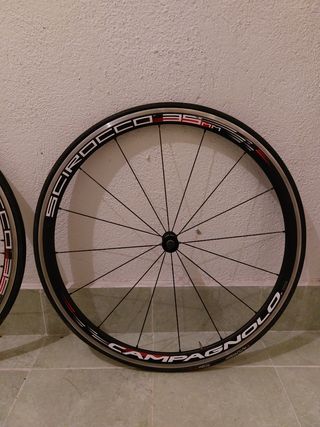 Ruedas Campagnolo Scirocco 35mm