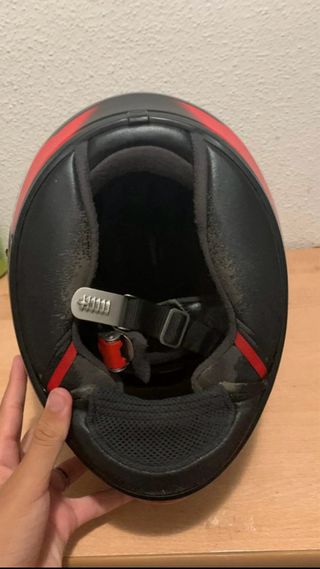 Casco Moto Shoei Negro y Rojo