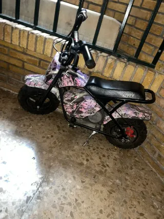 Mini moto infantil camuflaje rosa