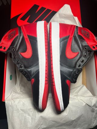 Jordan 1 High Satin Bred 42.5