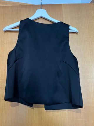 Top Mango Negro Satén Lazos