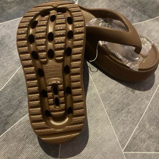 Sandalias marrón de tacón grueso | Talla 35/36