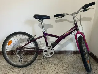 Bicicleta B'Twin Morada