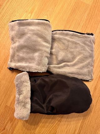 Manoplas calentitas para silla de bebé