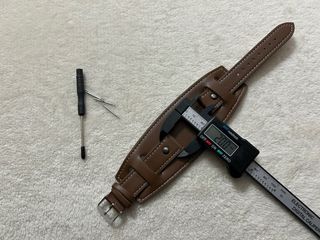 Correa de reloj marrón / Estilo Trinchera