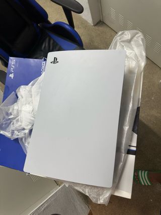 Consola PS5 + Mando DualSense Rojo + headphone gam