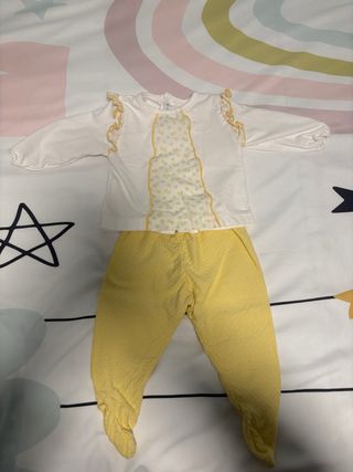 Conjunto bebé niña amarillo