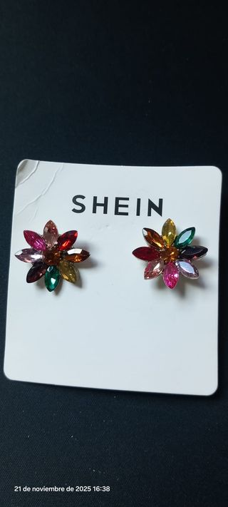Pendientes SHEIN Flor Cristales Multicolor