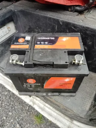 Batería Coche EUROREPAR 12V 60Ah 640A