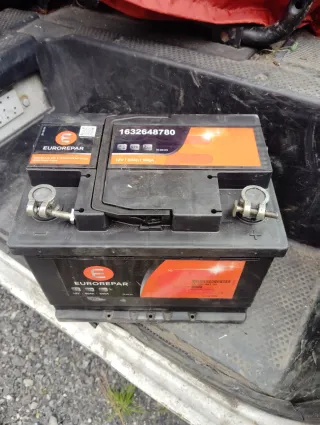 Batería Coche EUROREPAR 12V 60Ah 640A