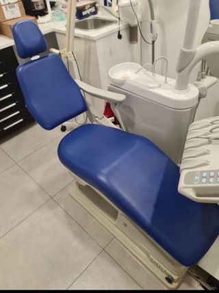 Sillón dental azul