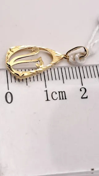 Colgante Oro 18k Letra V