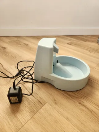 Fuente de agua Drinkwell para mascotas