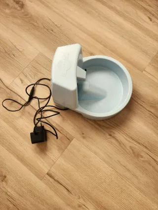 Fuente de agua Drinkwell para mascotas