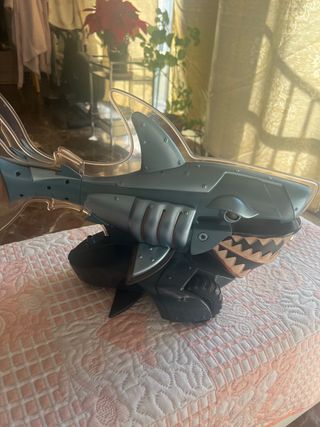 Tiburón Mecánico Skyrocket 2012