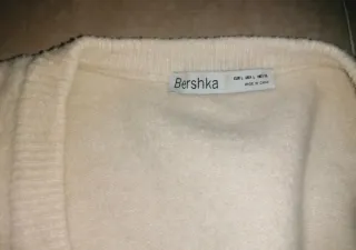 Jersey Bershka Blanco Talla M