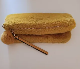 Pochette in velluto marrone e giallo