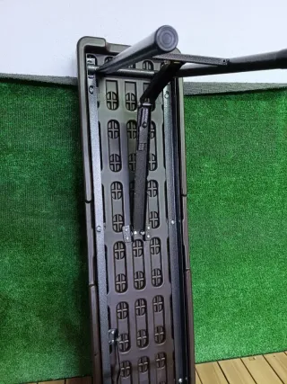 Banco pieghevole Perel con maniglia in stile rattan, 180 cm