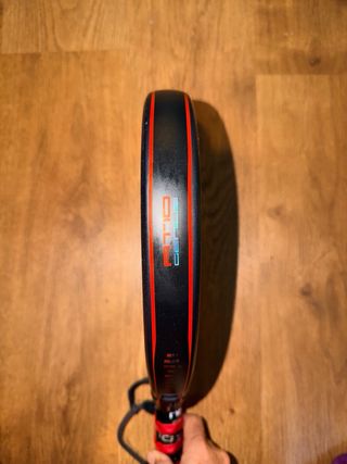 Pala NOX AT10 18K Agustín Tapia 2025